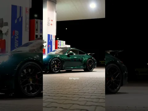911