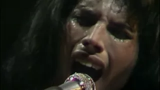 queen in the lap of the gods hammersmith odeon london 1975 12 24