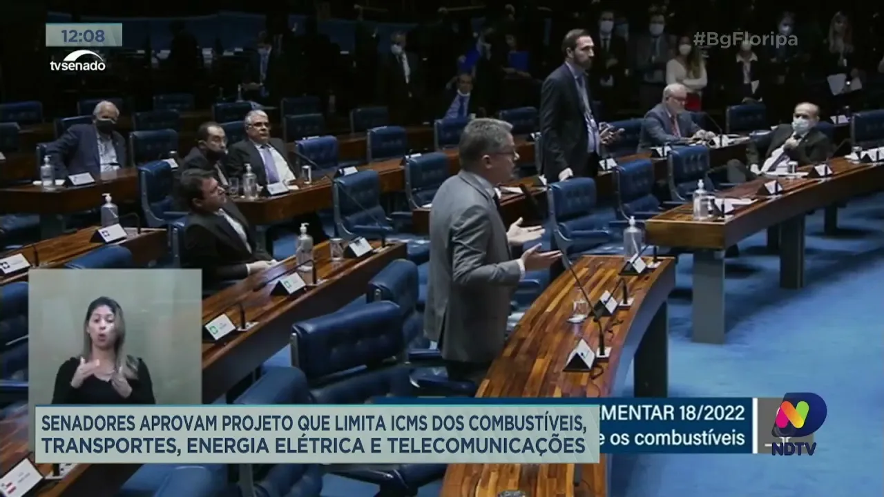 Senadores aprovam projeto que limita ICMS dos combustíveis