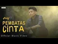 Download Lagu Arief - Pembatas Cinta (Official Music Video)