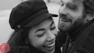 Ochii tai cand ma privesc LCO Music Remix