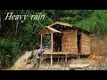 Download Lagu Hevige regen, SuKi is ziek: De bouw van een houten huis gaat verder | Thanh Duong
