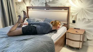 handcuff selfbondage