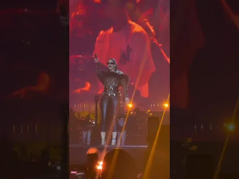 @rihanna Run This Town #fyp #shorts #rihanna #live #reels #dance #beyonce #jayz #concert