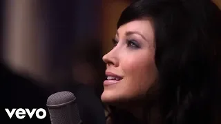 kari jobe here