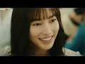An ugly girl bullied by students changes her looks and shocks everyone on her first day at college