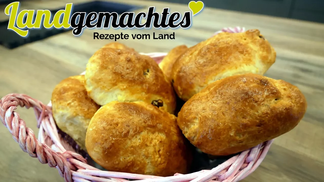 RuckZuck Käsebrötchen Rezept ohne Hefe | Weich und knusprig selber backen. 