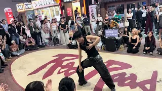 HONGDAE K POP SOLO BUSKING BEOUR CREW Kai Wait On Me 2 