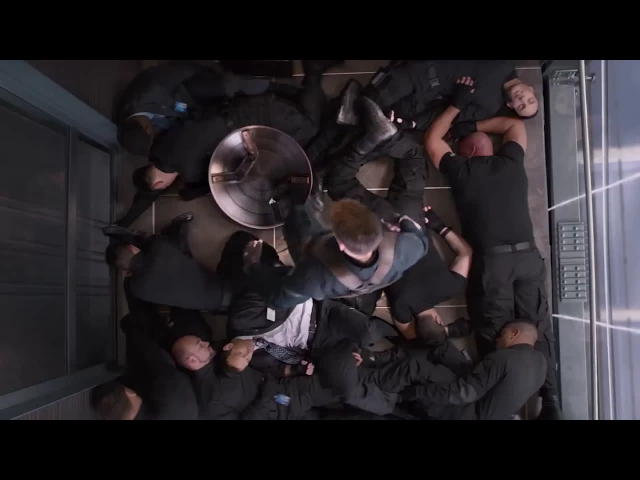 Captain America: The Winter Soldier | Featurette 'L'ascensore'