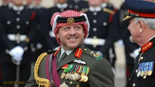 يا بيرقنا العالي 