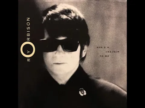 Download MP3 Roy orbison    She's a Mystery to Me  1988