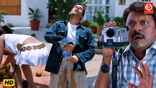 ये आदमीं है या हैवान, दिन में भी अपने आप को कंट्रोल नहीं कर पा रहा है |Kyaa Kool Hai Hum Movie Scene
