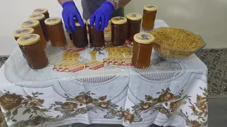 عندك عسل سدر ابو الرغوه   وانت بشهر ٥ او ٦ او ٧ او ٨    دندنها