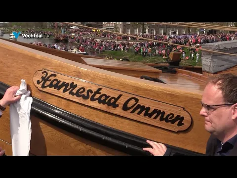 Vechtzomp 'Hanzestad Ommen' gaat te water  