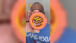 👂ASMR HUBBA BUBBA BUBBLE TAPE BUBBLE GUM CANDY TANGY TROPICAL FLAVOR EATING SOUNDS👂ORIGINAL LENGTH👂