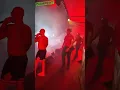 Download Lagu Jebroer weggejorist en opgerot van podium #shorts