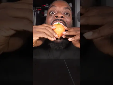An orange but it’s cake