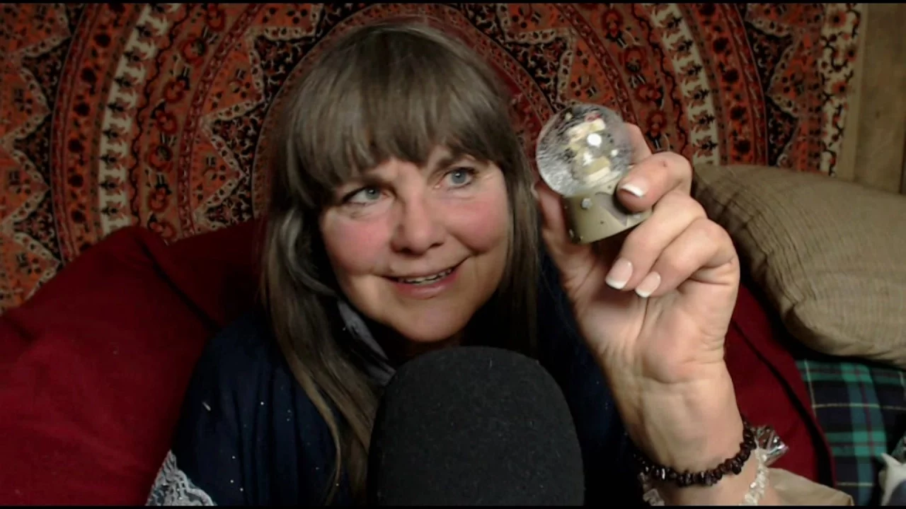 ASMR Christmas Gifts From Coconuts Whisper 🎁 🦄 🌟