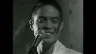  la la la love song with naomi campbell official video 