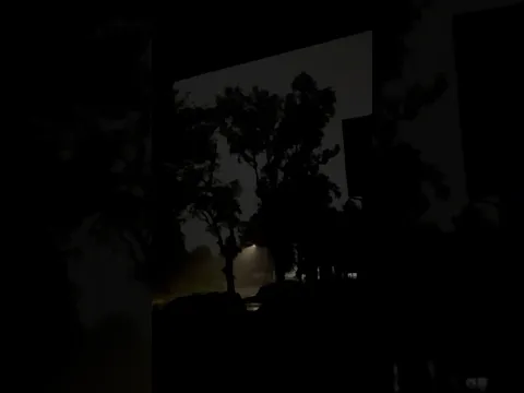 Horrible storm with a strong winds just now , USA