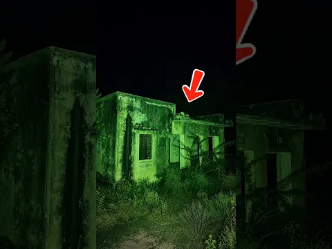 HAUNTED HOUSE Me 15 MINUTES… BIG MISTAKE! 😨👻 Pt-1 #shorts #horror