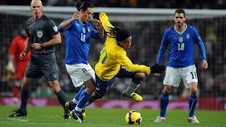 خدعوك فقالوا انها مباراة ودية البرازيل ايطاليا 2009 