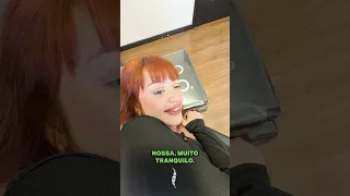 A COLUNA DELA TRAVOU!