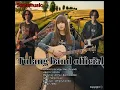 Download Lagu JALAN BERBEDA Versi acoustic 