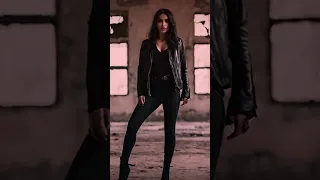 قريبا   صوفيا   بتحكي في ايه   دندنها