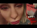 Giving Liz Katz A Smooch House Party