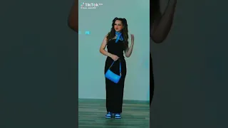 تصميمي للينو حطو لايك بيسان اسماعيل لين محمد لانا لين لانا محمد 