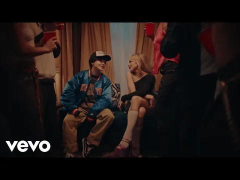 Download MP3 Sabrina Carpenter - Nonsense (Official Video)