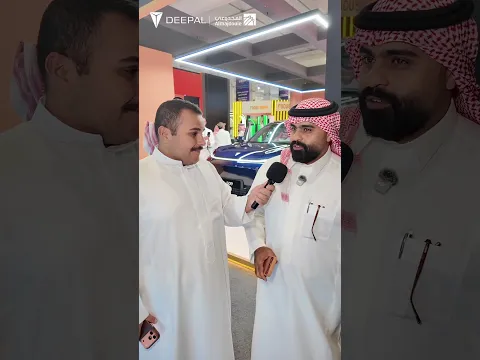 وش أكثر شخصية مستحيل تسافر معها؟ 😂✈️