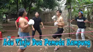 Adu Tinju Dua Pemuda Kampung