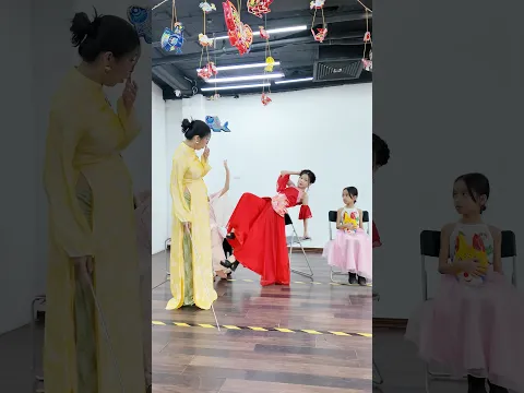 Which kid model has the best pose? #bybacademy #thanhhuyennguyen #daotaonguoimau #5g