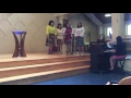 Download Lagu Muzikale bijdrag: vocal group zingt: \