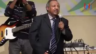 اهوى بلادي للفنان الكبير الاستاذ عثمان عبدالرحيم 