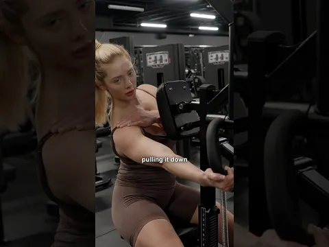 train with me 💪🏼 link in description