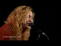 Jane Lee Hooker perform "Champagne and Reefer" on Bridgeside Live S1 Ep1 (Song 4/9)