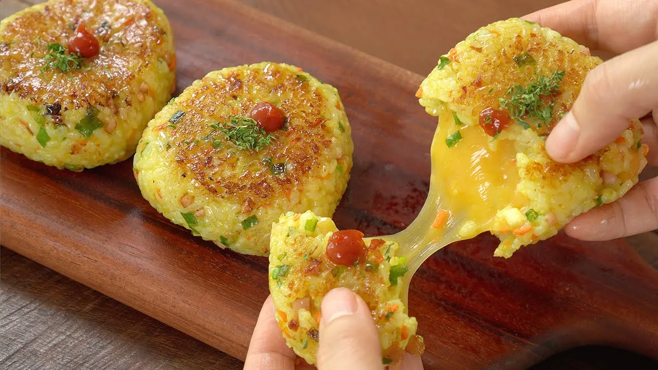 구운 치즈주먹밥 (야끼오니기리)