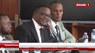 Agabuutikidde Abasuubuzi be mmotoka mu Ggwanga beekokodde eguzi eyitiridde eri mu kugaba Namba Pulee