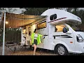 Download Lagu CAMPING IN THE RAIN LUXURY CAMPER VAN WITH 3-BEDROOM AND UNDERFLOOR HEATING