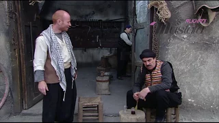النمس الحزين المسكين    باب الحارة  الحلقة    مشهد                        مصطفى الخاني دندنها