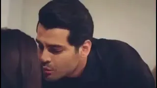 tarkon kauna omer u0026 zehra love kiss scenes