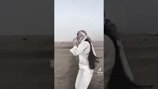 موج البحر بعيونك 