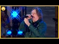 Download Lagu Lewis Capaldi performs 'Someone You Loved' on 'GMA'
