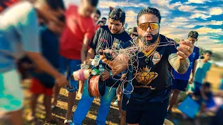 Encarei Um Festival que só Usavam Indonésia