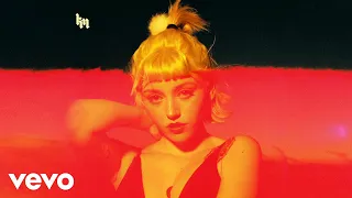 Kailee Morgue - Siren