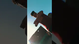 فاقد واعمي النظر دندنها