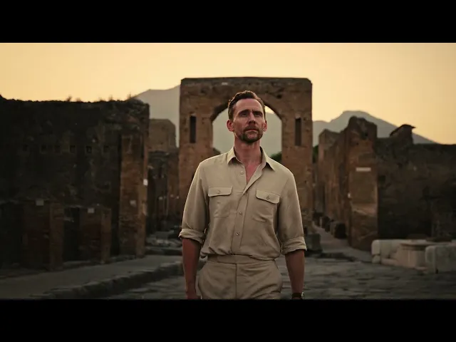 Pompei: Fuori dal tempo con Tom Hiddleston | Video Stunt
